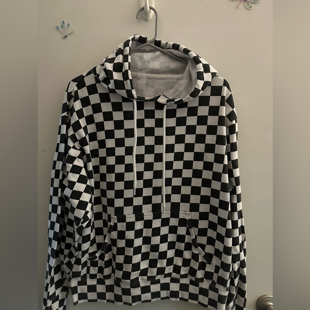 Size Large black/white hoodie